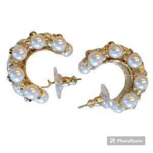 Vintage Faux Pearl and Gold Tone Semicircle Pierced Earrings Y2K
